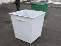 Мусорные контейнеры